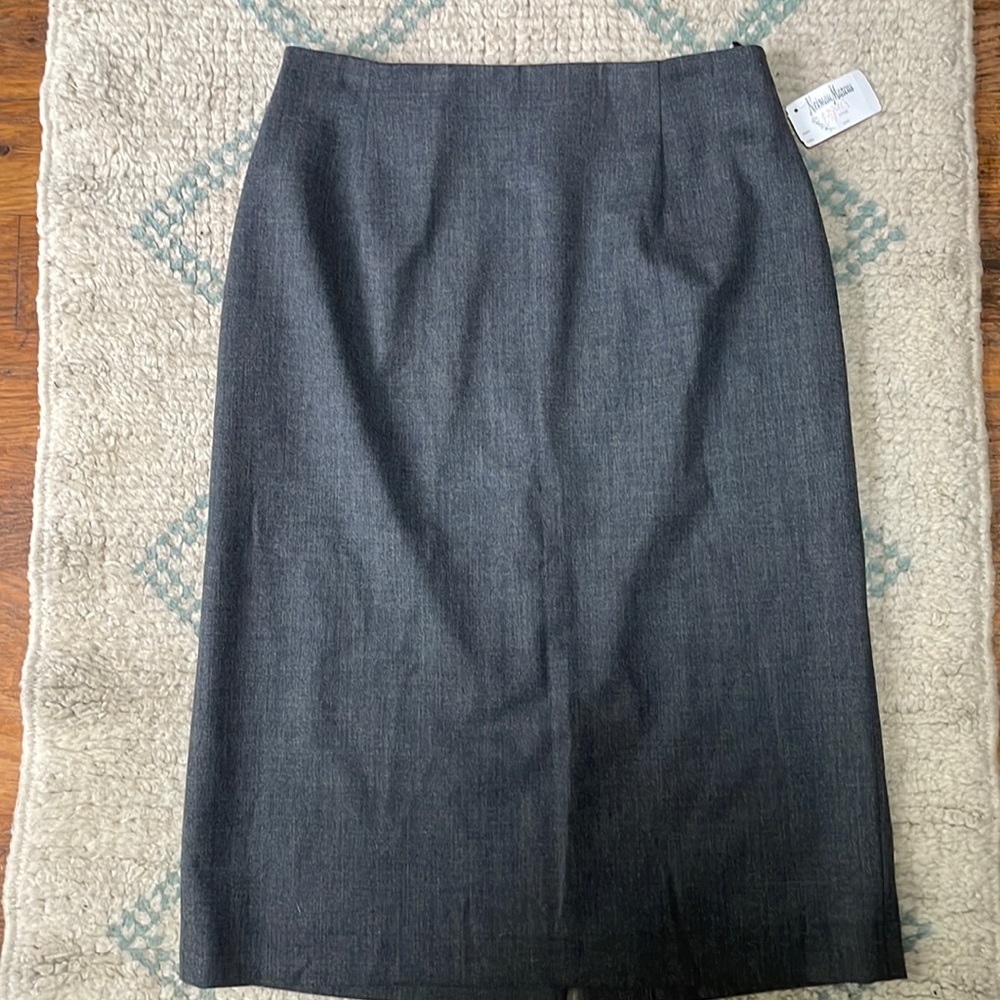 NWT Made in Italy Piazza Sempione New Wool skirt